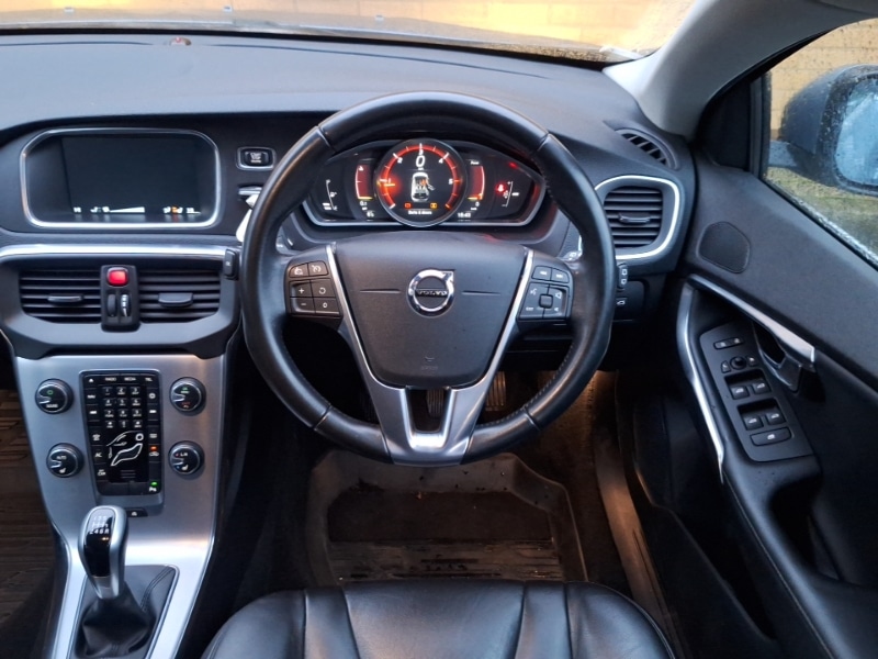 Used Volvo V40 2016 for sale - 77443005: Photo 10