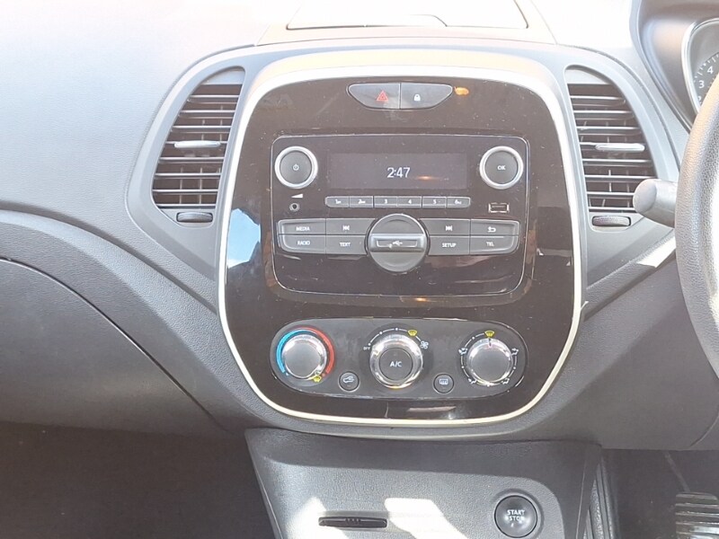 Used Renault Captur 2019 for sale - 78202621: Photo 10