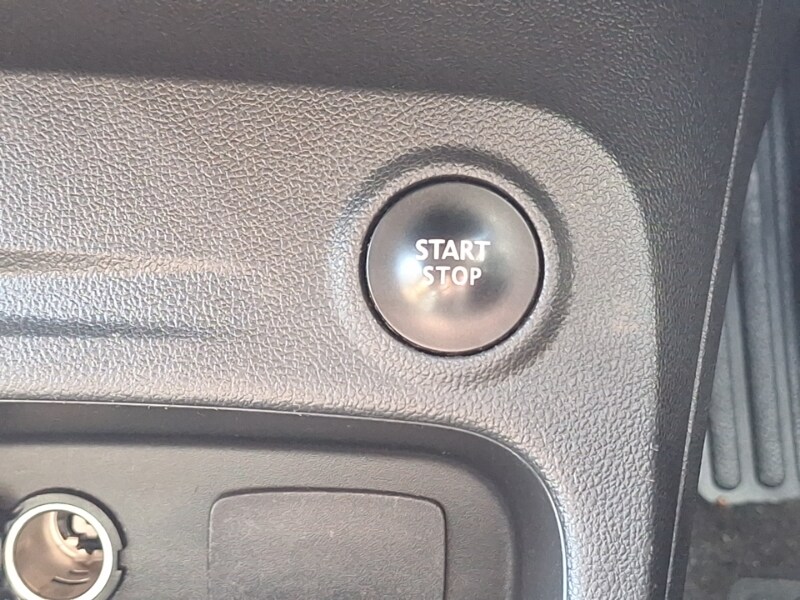 Used Renault Captur 2019 for sale - 78202621: Photo 17