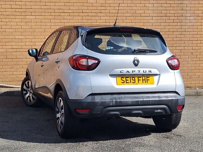 Used Renault Captur 2019 for sale - 78202621: Photo 3