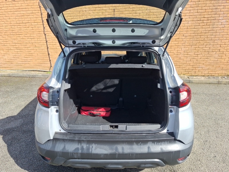 Used Renault Captur 2019 for sale - 78202621: Photo 8