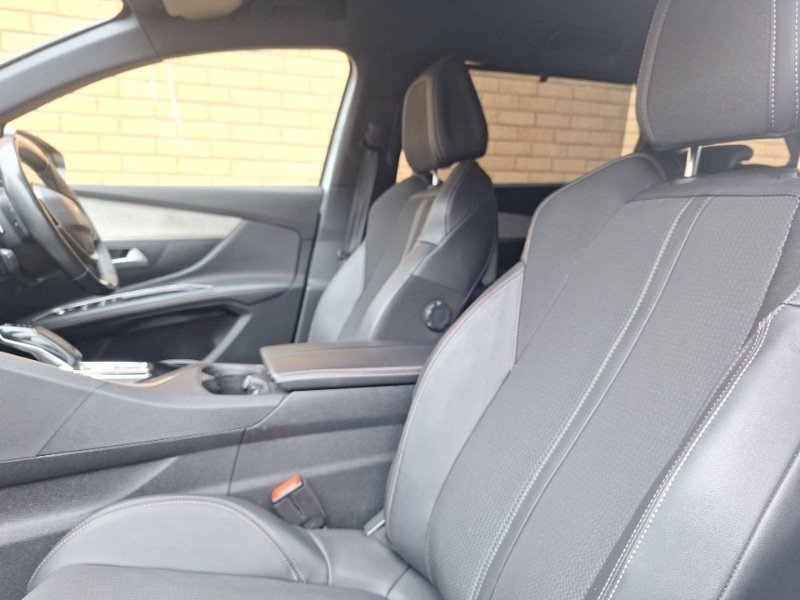 Used Peugeot 5008 2022 for sale - 76294222: Photo 5