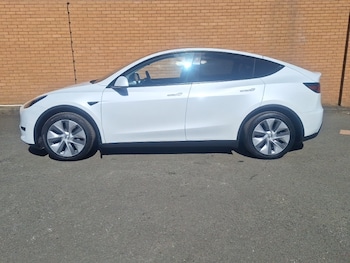 Used Tesla Model Y 2023 for sale - 78364800: Photo