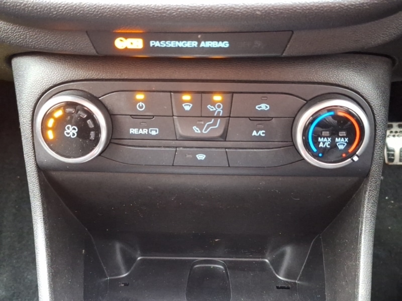 Used Ford Fiesta 2018 for sale - 77379878: Photo 18