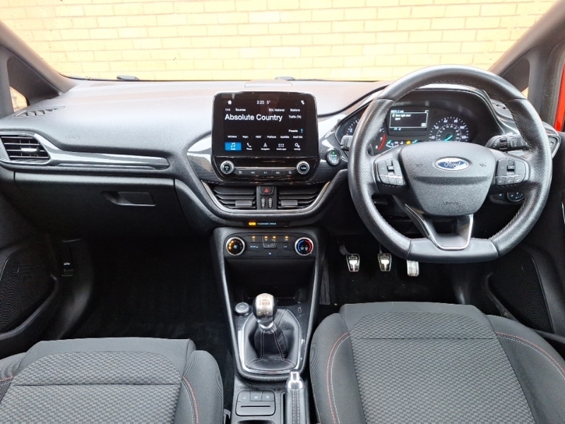 Used Ford Fiesta 2018 for sale - 77379878: Photo 2