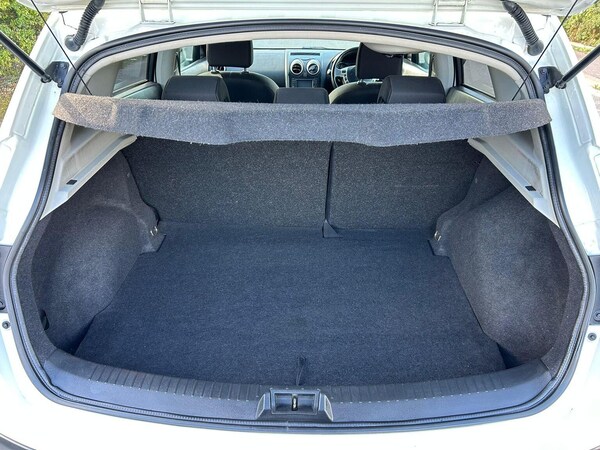 Used Nissan Qashqai 2012 for sale - 76186658: Photo 19