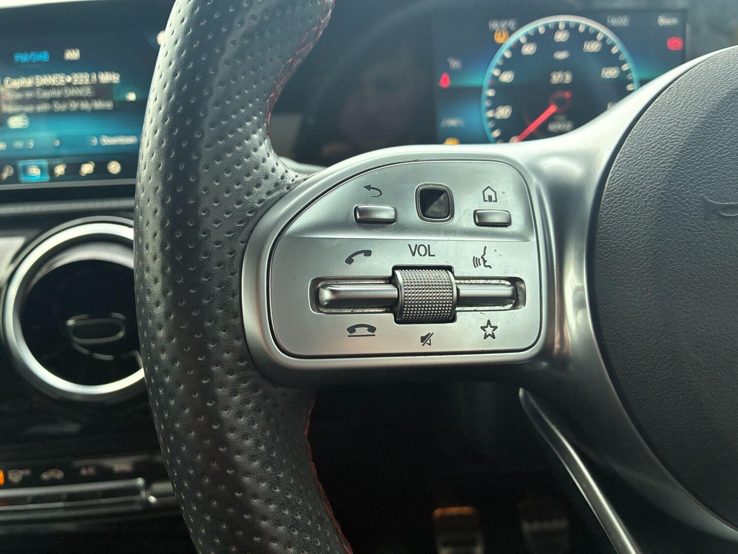 Used Mercedes-Benz A-Class for sale - 77957183: Photo 15