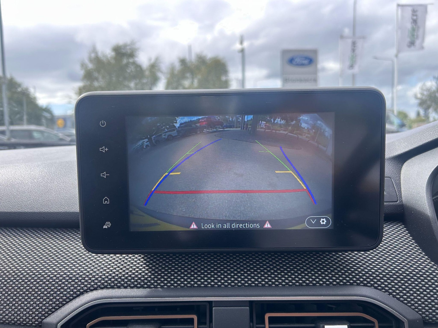 Used Dacia Sandero Stepway 2023 for sale - 77166977: Photo 16