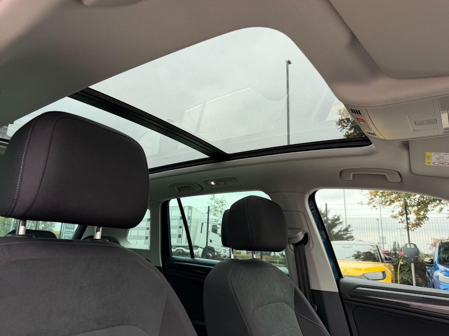 Used Volkswagen Tiguan 2022 for sale - 76307226: Photo 18