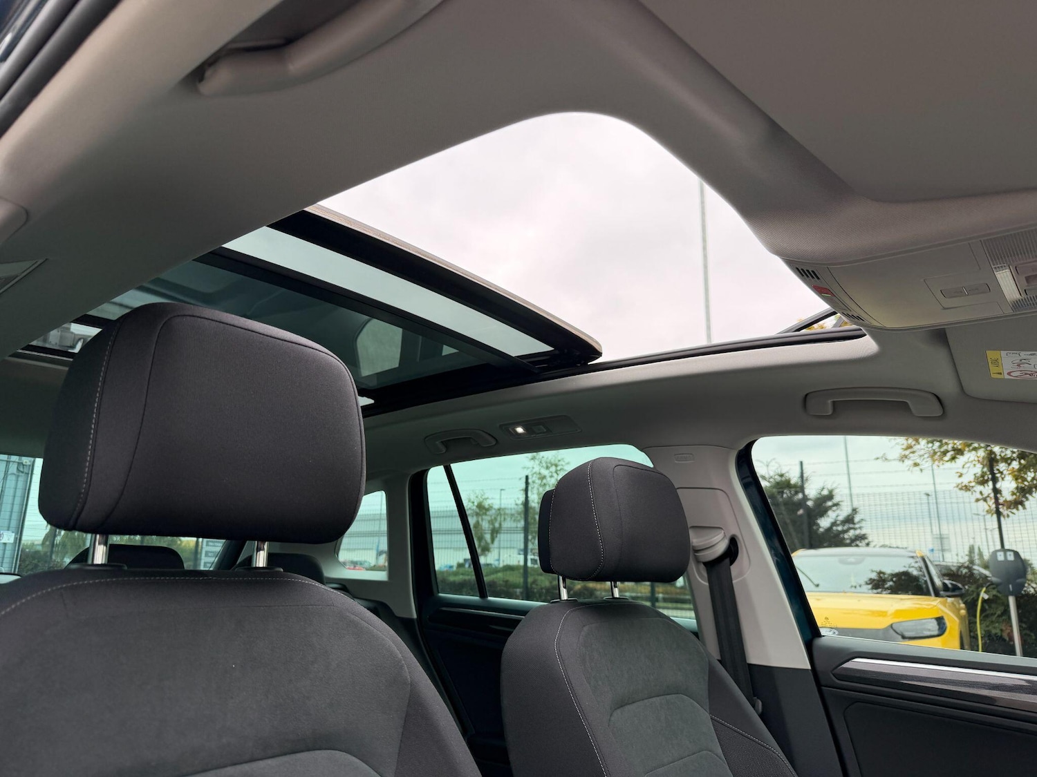 Used Volkswagen Tiguan 2022 for sale - 76307226: Photo 19