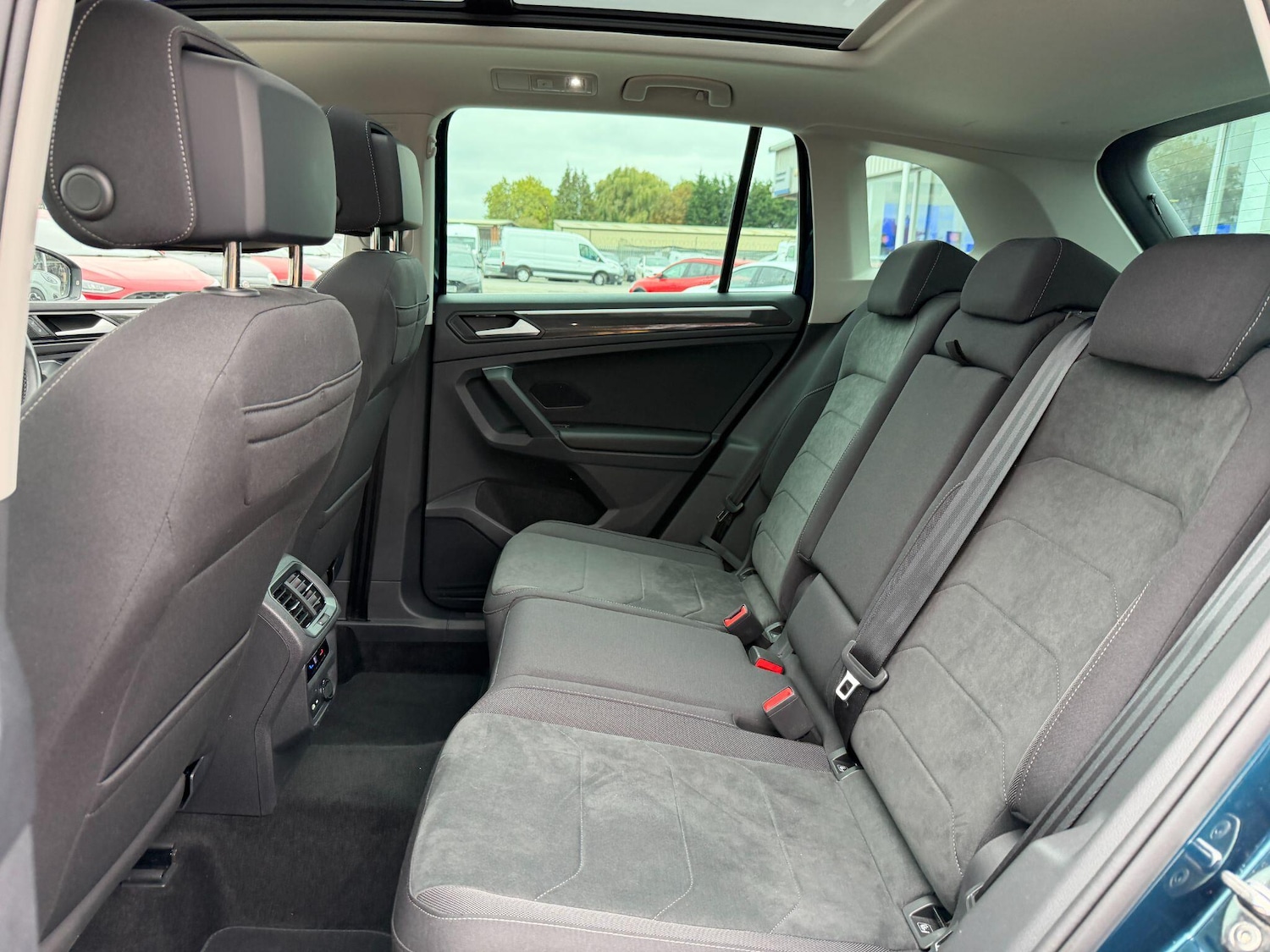 Used Volkswagen Tiguan 2022 for sale - 76307226: Photo 24