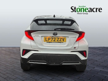 Used Toyota C-HR 2023 for sale - 78231366: Photo