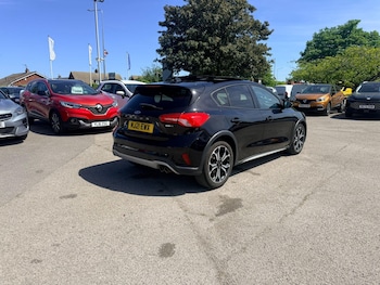 Used Ford Focus 2021 for sale - 78705146: Photo