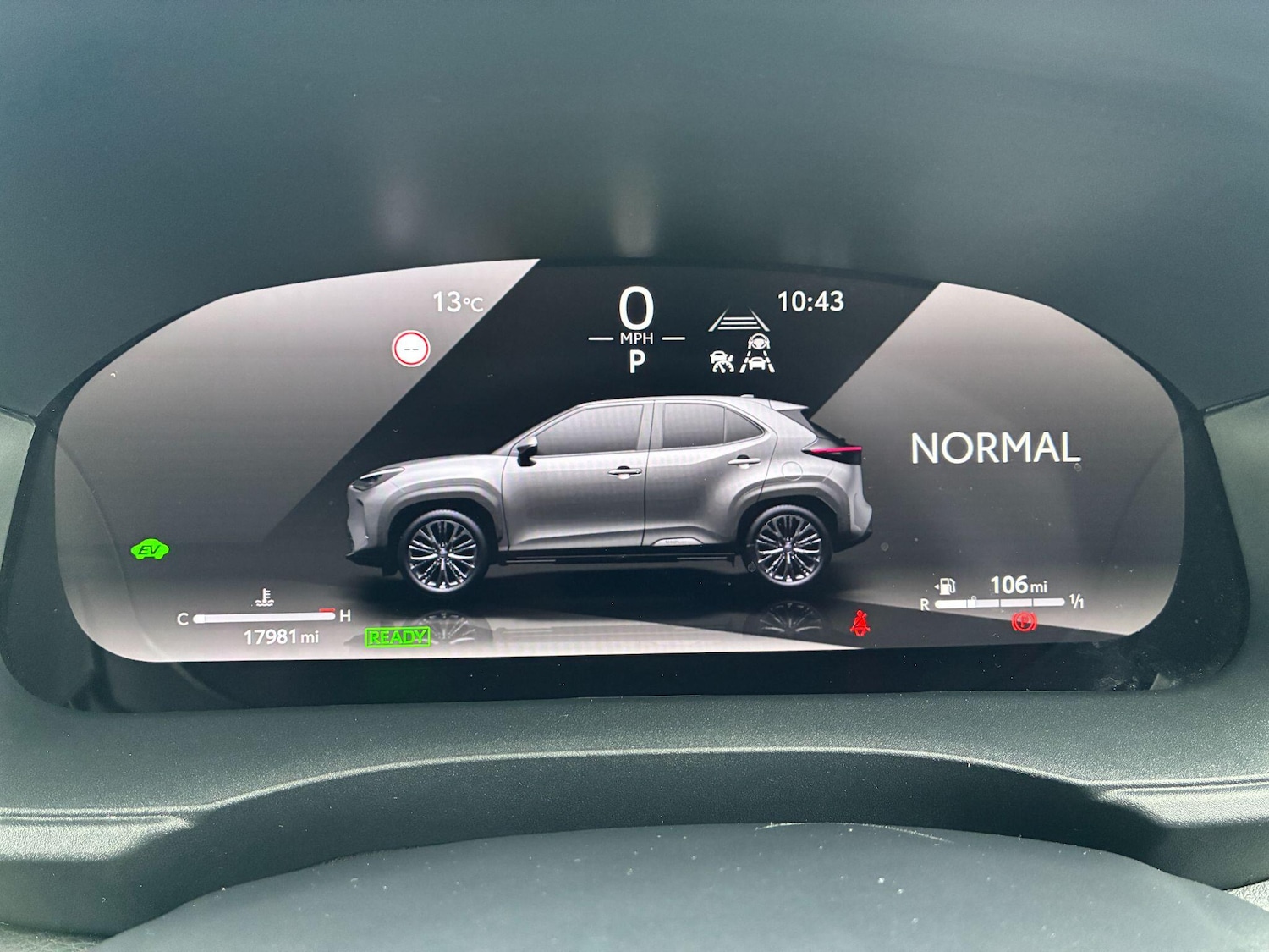 Used Toyota Yaris Cross 2024 for sale - 78204090: Photo 16