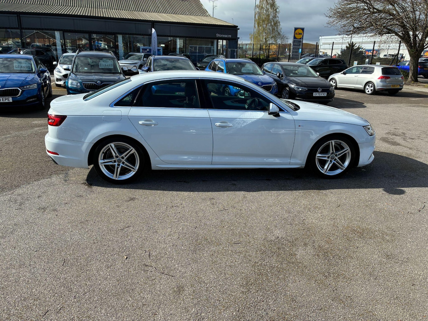 Used Audi A4 for sale - 78127907: Photo 2