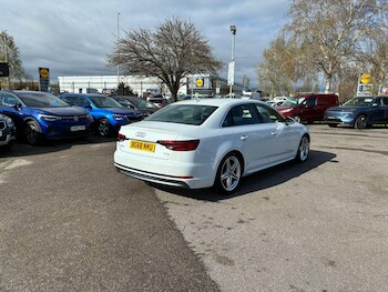 Used Audi A4 2018 for sale - 78127907: Photo