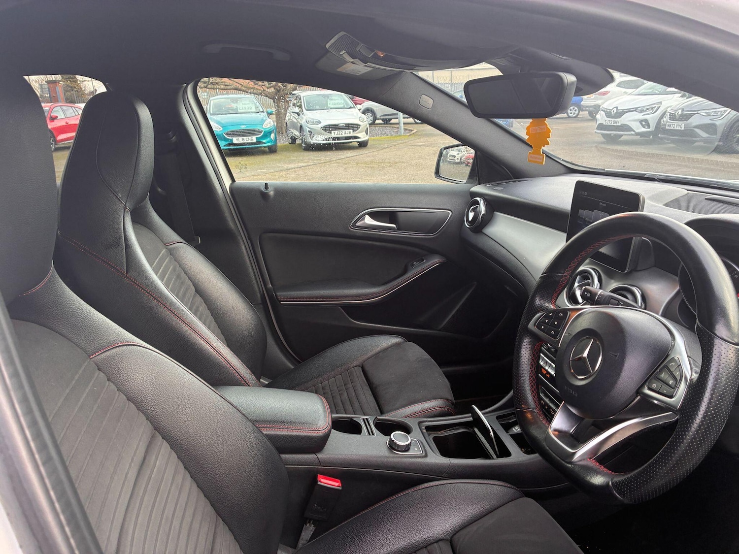 Used Mercedes-Benz GLA 2018 for sale - 77559363: Photo 18