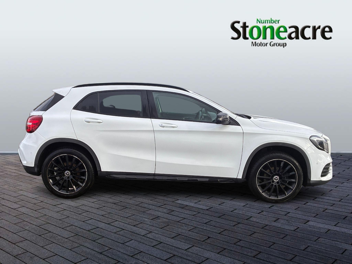 Used Mercedes-Benz GLA 2018 for sale - 77559363: Photo 2