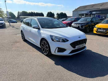Used Ford Focus 2019 for sale - 79202235: Photo