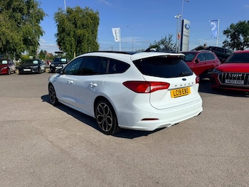 Used Ford Focus 2019 for sale - 79202235: Photo