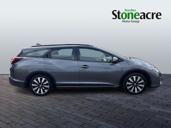 Used Honda Civic 2017 for sale - 75729167: Photo