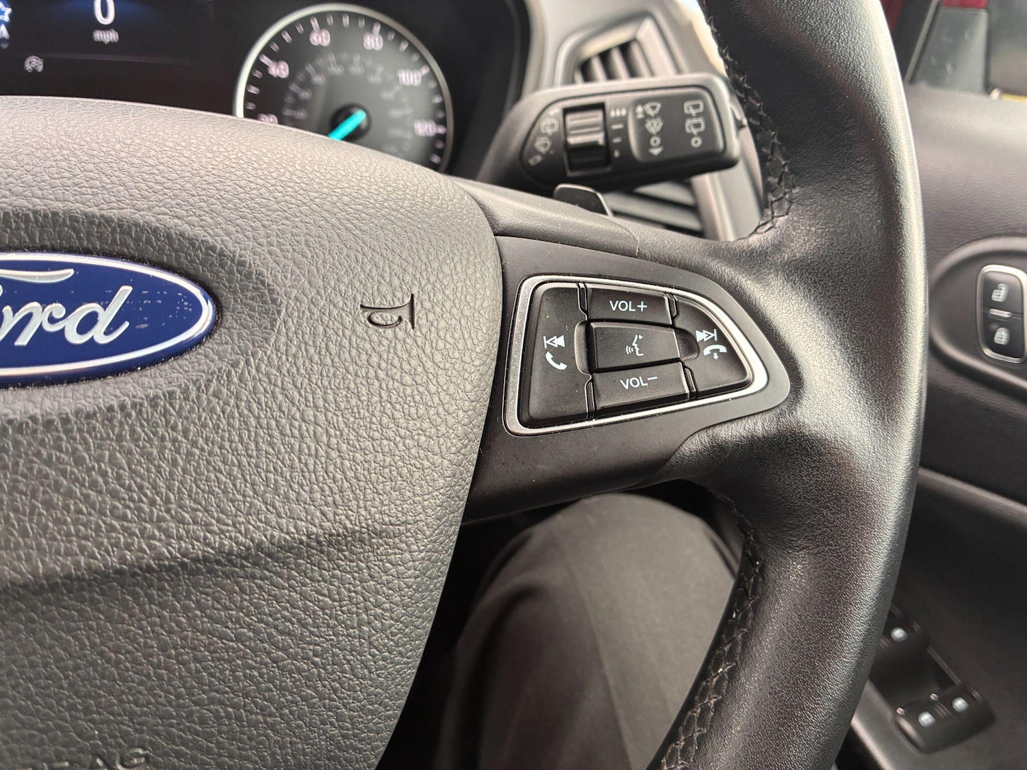 Used Ford Ecosport 2018 for sale - 77344470: Photo 13