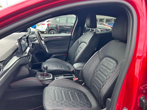 Used Ford Focus 2023 for sale - 76200843: Photo 19