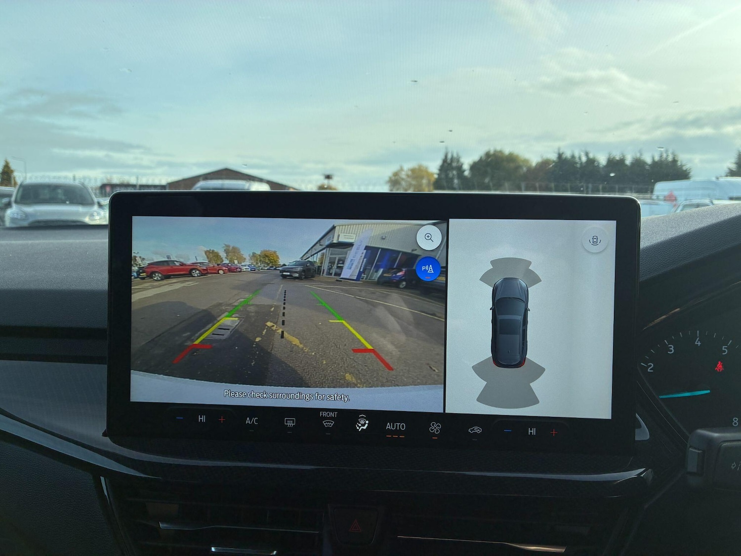 Used Ford Focus 2023 for sale - 77144197: Photo 15