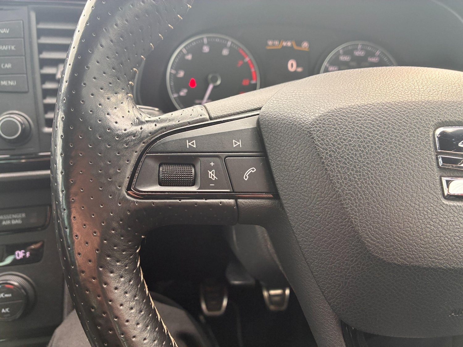 Used SEAT Leon 2015 for sale - 77657882: Photo 13