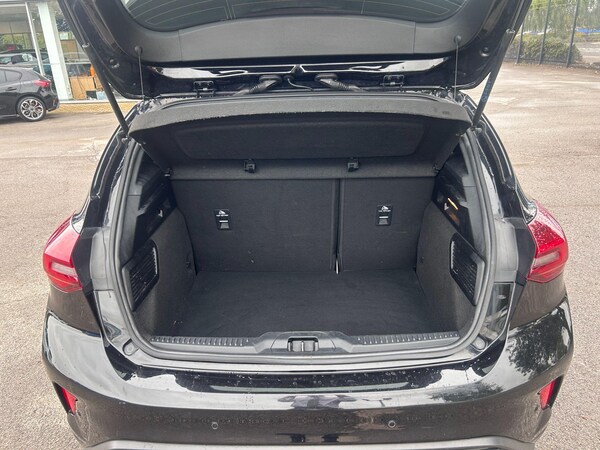 Used Ford Focus 2023 for sale - 76200218: Photo 9