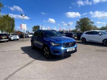 (20) - R-Design Pro D4 AWD 5-Door