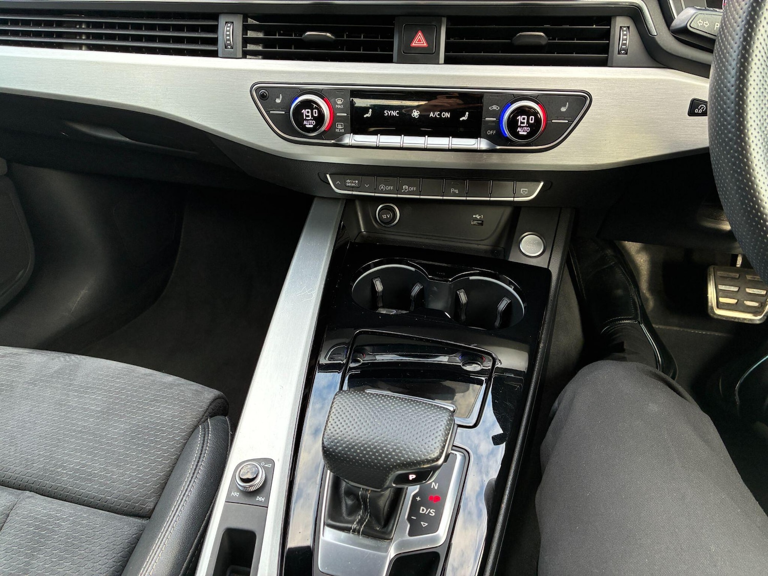 Used Audi A4 2021 for sale - 76499223: Photo 16