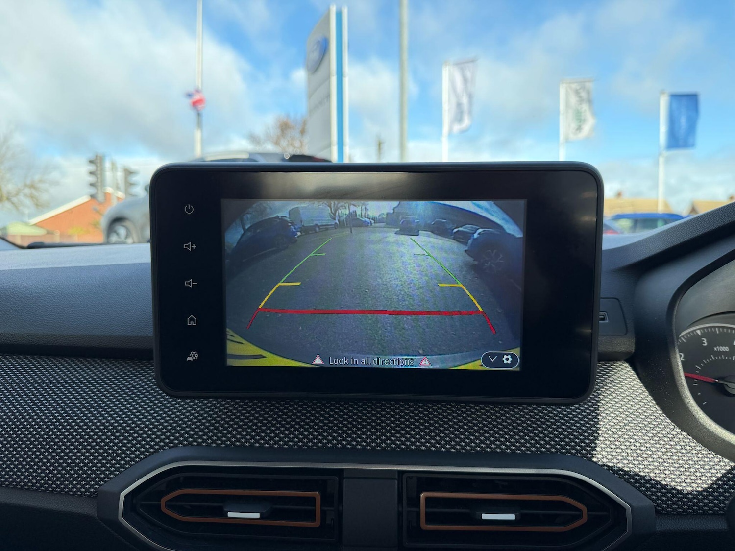 Used Dacia Sandero Stepway 2023 for sale - 77709374: Photo 15