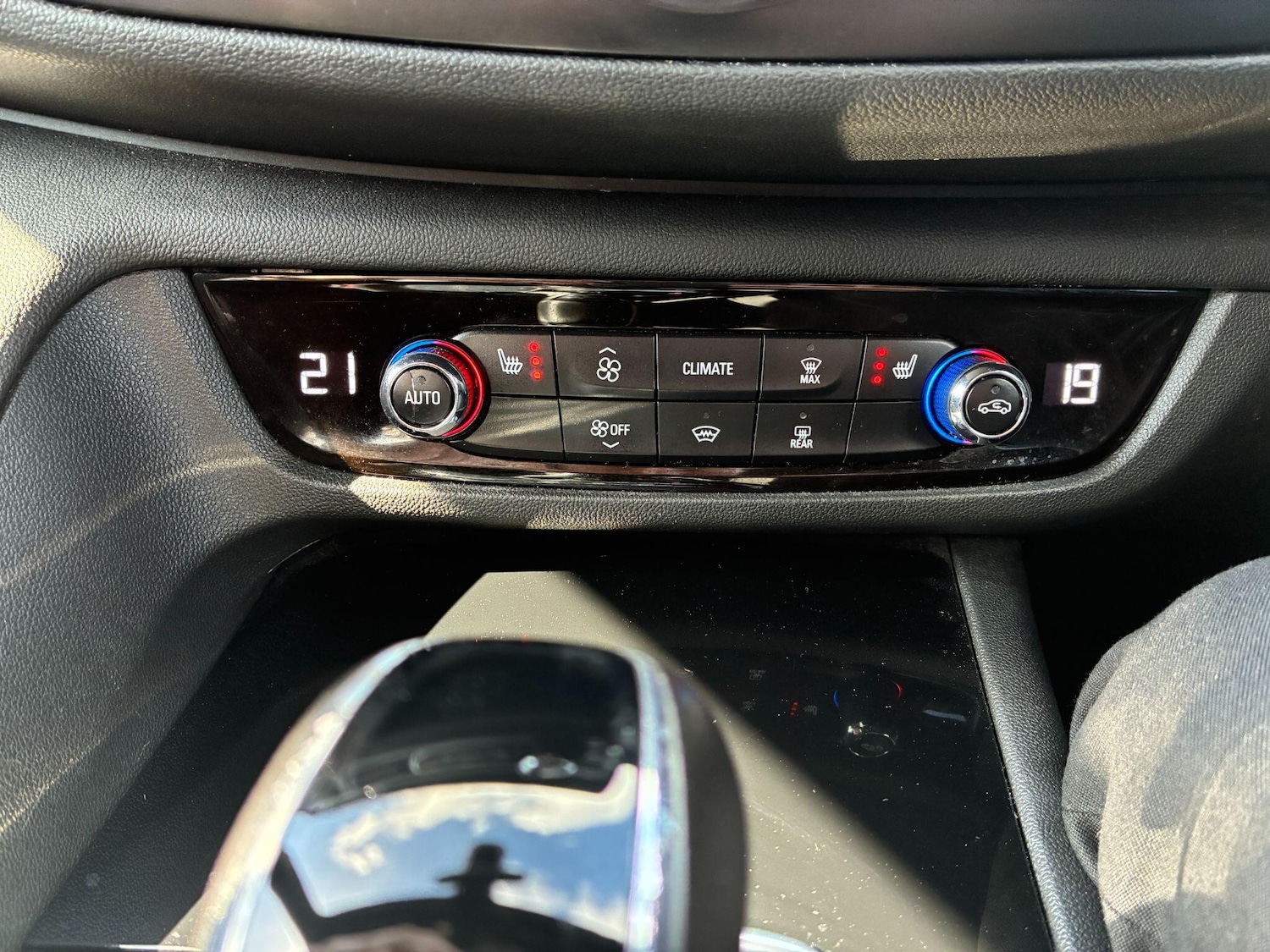 Used Vauxhall Insignia 2018 for sale - 78019291: Photo 21