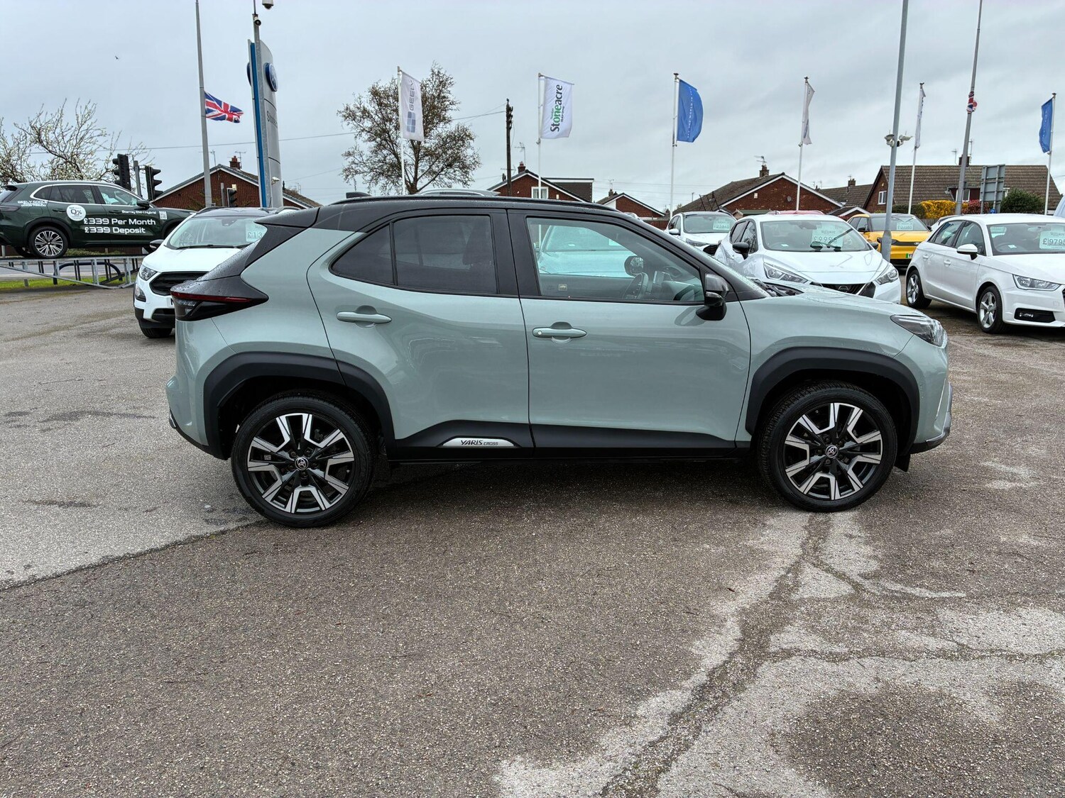 Used Toyota Yaris Cross for sale - 78127749: Photo 2