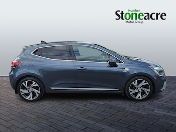 Used Renault Clio 2022 for sale - 75552327: Photo