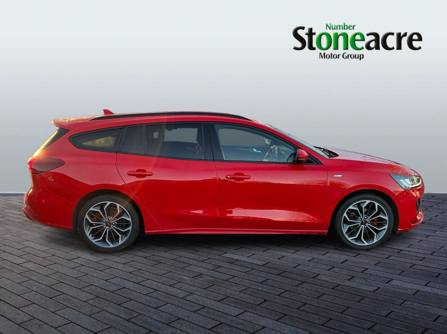 Used Ford Focus 2023 for sale - 77109607: Photo 2