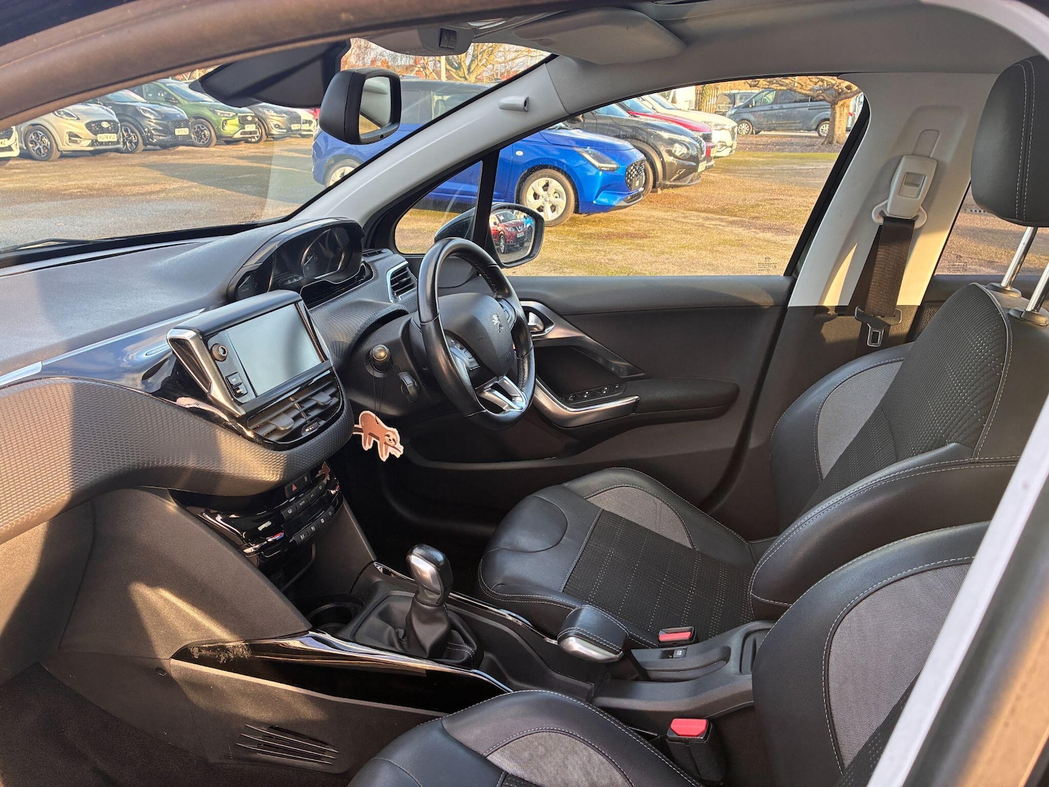 Used Peugeot 2008 2018 for sale - 77439812: Photo 24