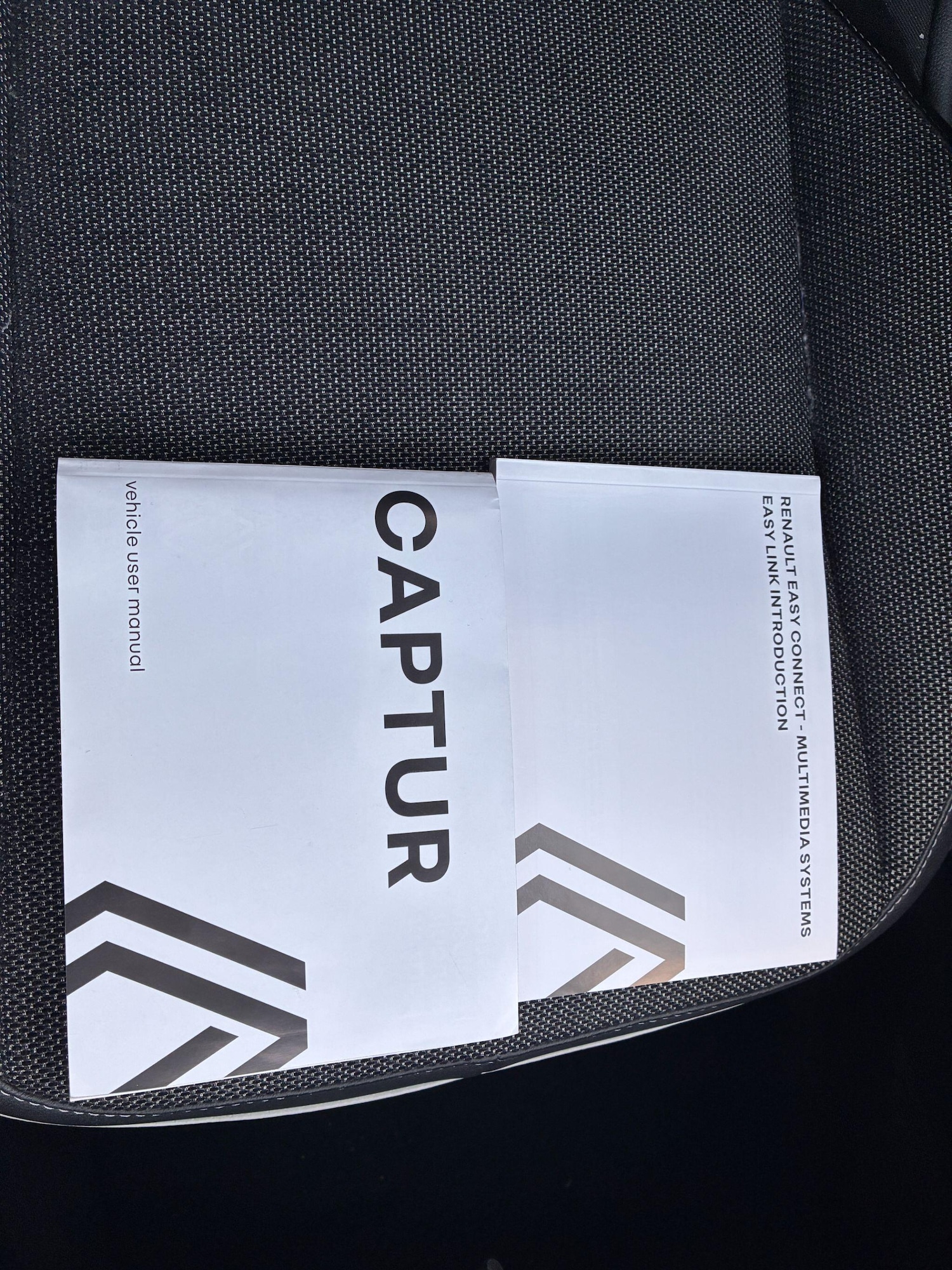 Used Renault Captur for sale - 77710503: Photo 21