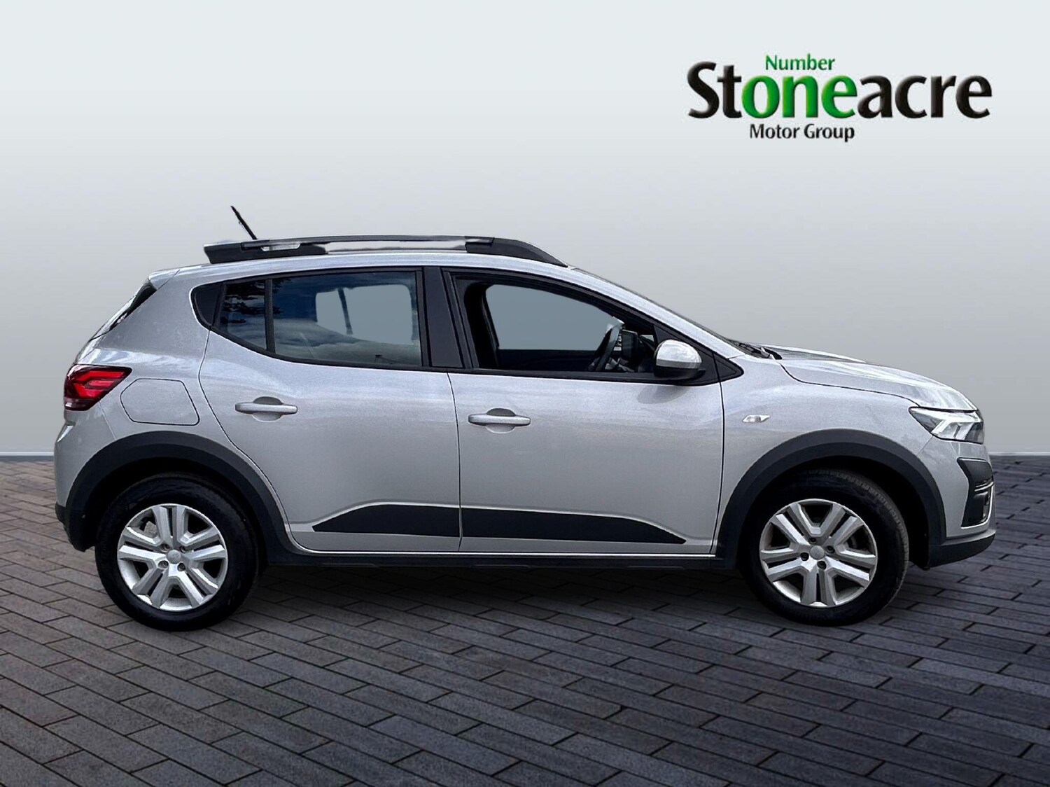Used Dacia Sandero Stepway 2023 for sale - 76500006: Photo 2
