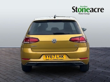 Used Volkswagen Golf 2017 for sale - 75493218: Photo