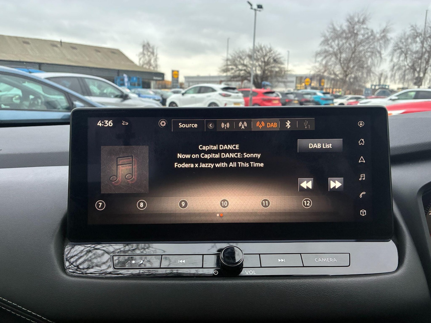 Used Nissan Qashqai for sale - 77670755: Photo 18