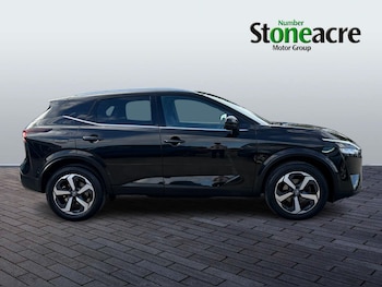 Used Nissan Qashqai 2022 for sale - 76952648: Photo