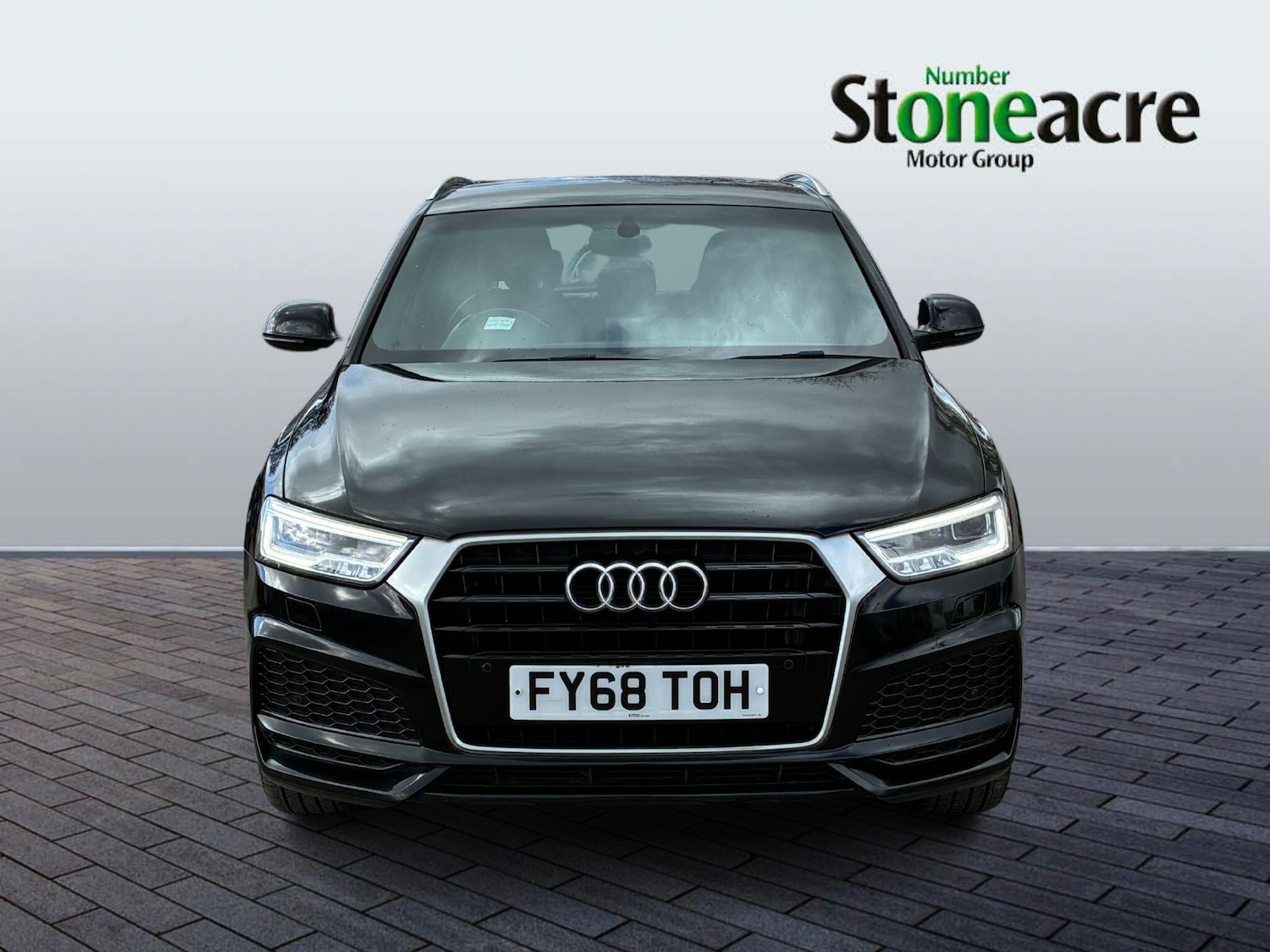 Used Audi Q3 2018 for sale - 78020146: Photo 2