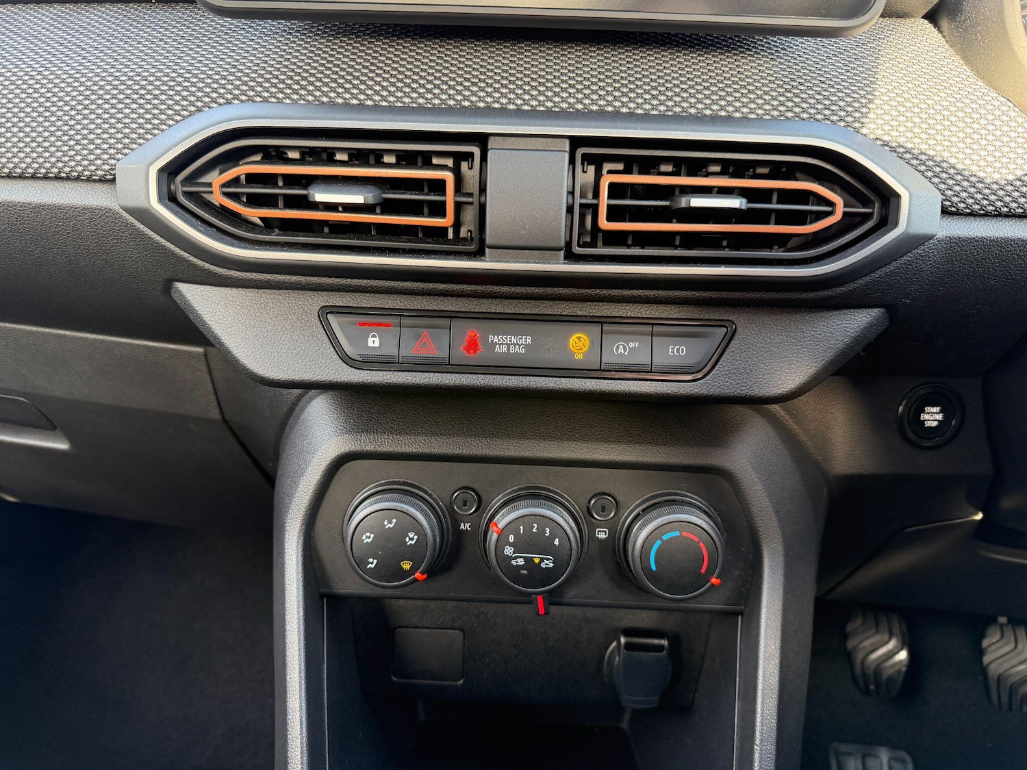 Used Dacia Sandero Stepway 2023 for sale - 77108939: Photo 16