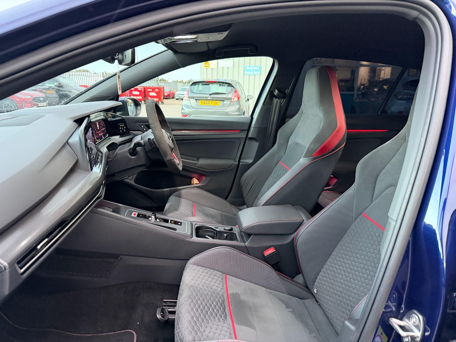 Used Volkswagen Golf 2021 for sale - 77109585: Photo 23