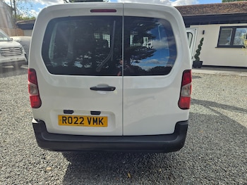 Used Peugeot Partner 2022 for sale - 79444746: Photo