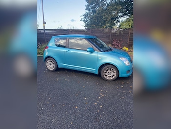 Used Suzuki Swift 2010 for sale - 76614806: Photo