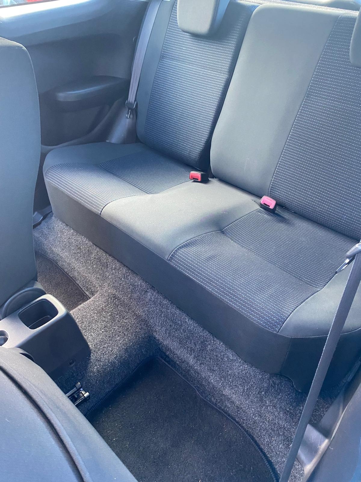 Used Suzuki Swift 2010 for sale - 76614806: Photo 7