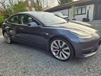 Used Tesla Model 3 2019 for sale - 73176176: Photo